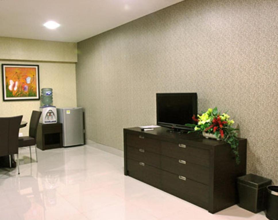 Bamboo Inn Hotel & Cafe Jakarta Exteriör bild