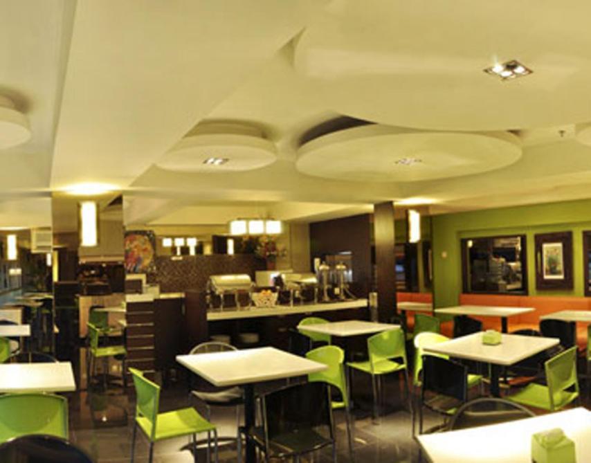 Bamboo Inn Hotel & Cafe Jakarta Exteriör bild